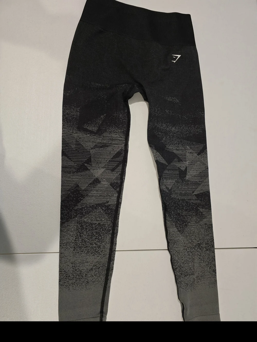 Gymshark Kids Black to Gray Ombre Seamless Leggings